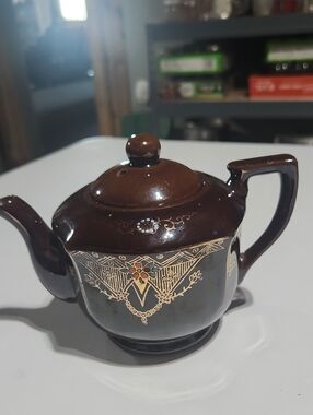 Brown Betty Small Redware Teapot with Lid & Infuser Japan VTG